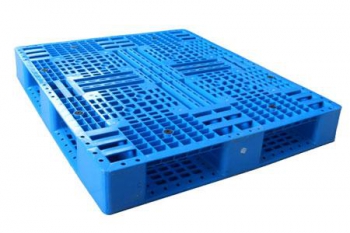 Pallet nhựa mẫu 02